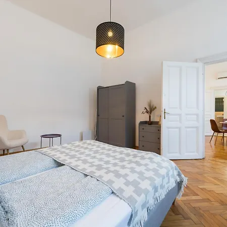 Basilica Downtown Apartment Budapest Exterior photo